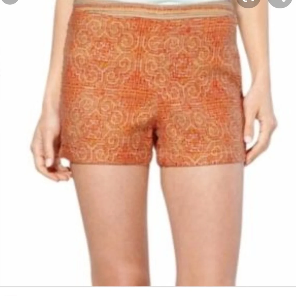 FREE PEOPLE ORANGE/CREAM MAYAN‎ LINEN SHORTS..SZ 4